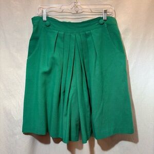 Vintage Bedford Fair Green Pleated High-Waist Shorts Size 12